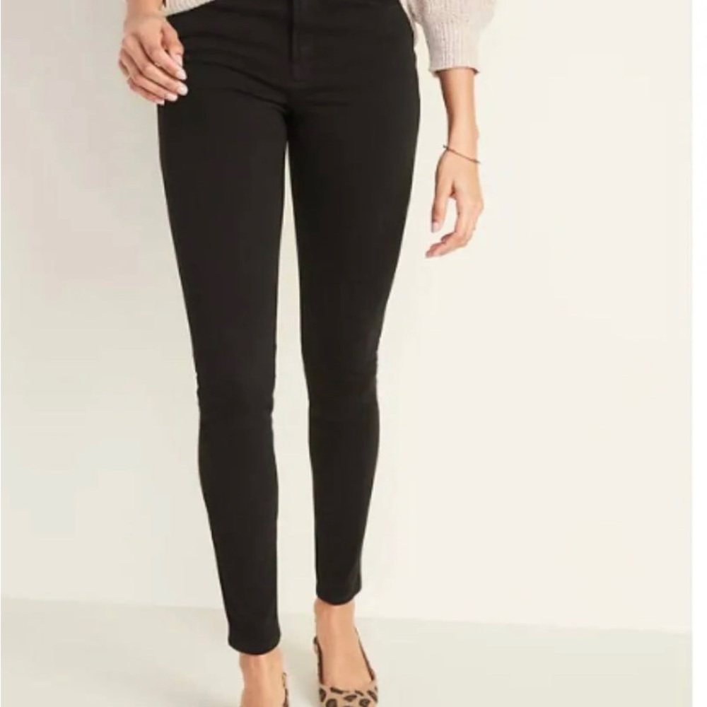 Old Navy Rockstar Jean